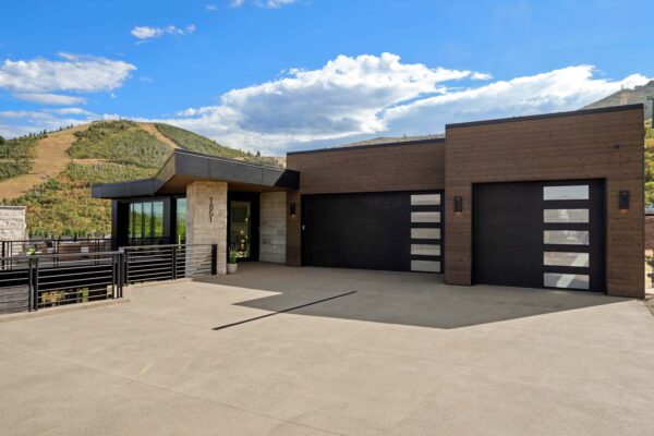 06 06 Big Canyon Homes-1