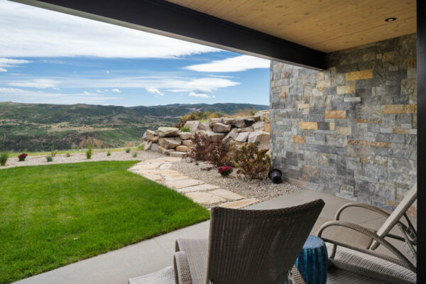12-big-canyon-homes-gallery-00039